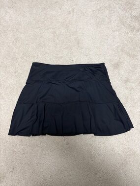Hylete Black Athletic Skirt with Ruffle Hem